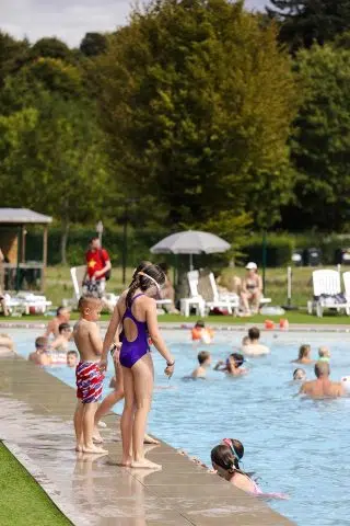 595786857_1204016361931822_5585845397303175496_n