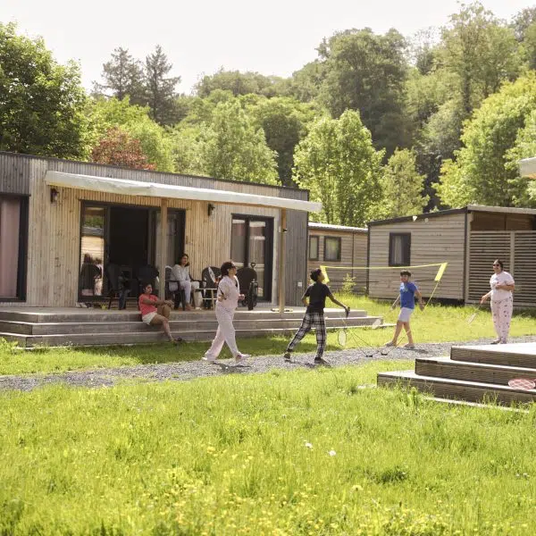 Lodges en famille au Camping Le Florenville